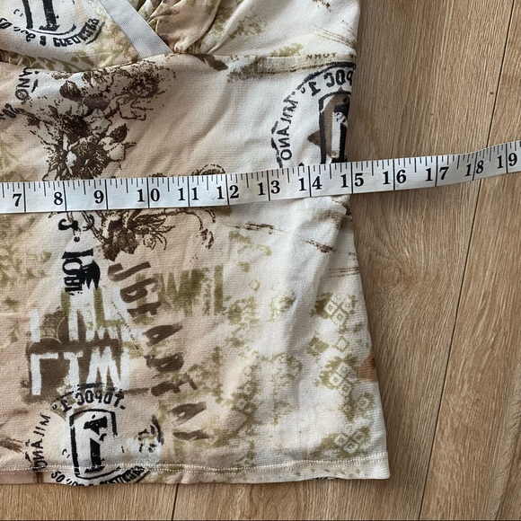 Laura Studio Neutral Print Nylon Shirt - Picture 6 of 6